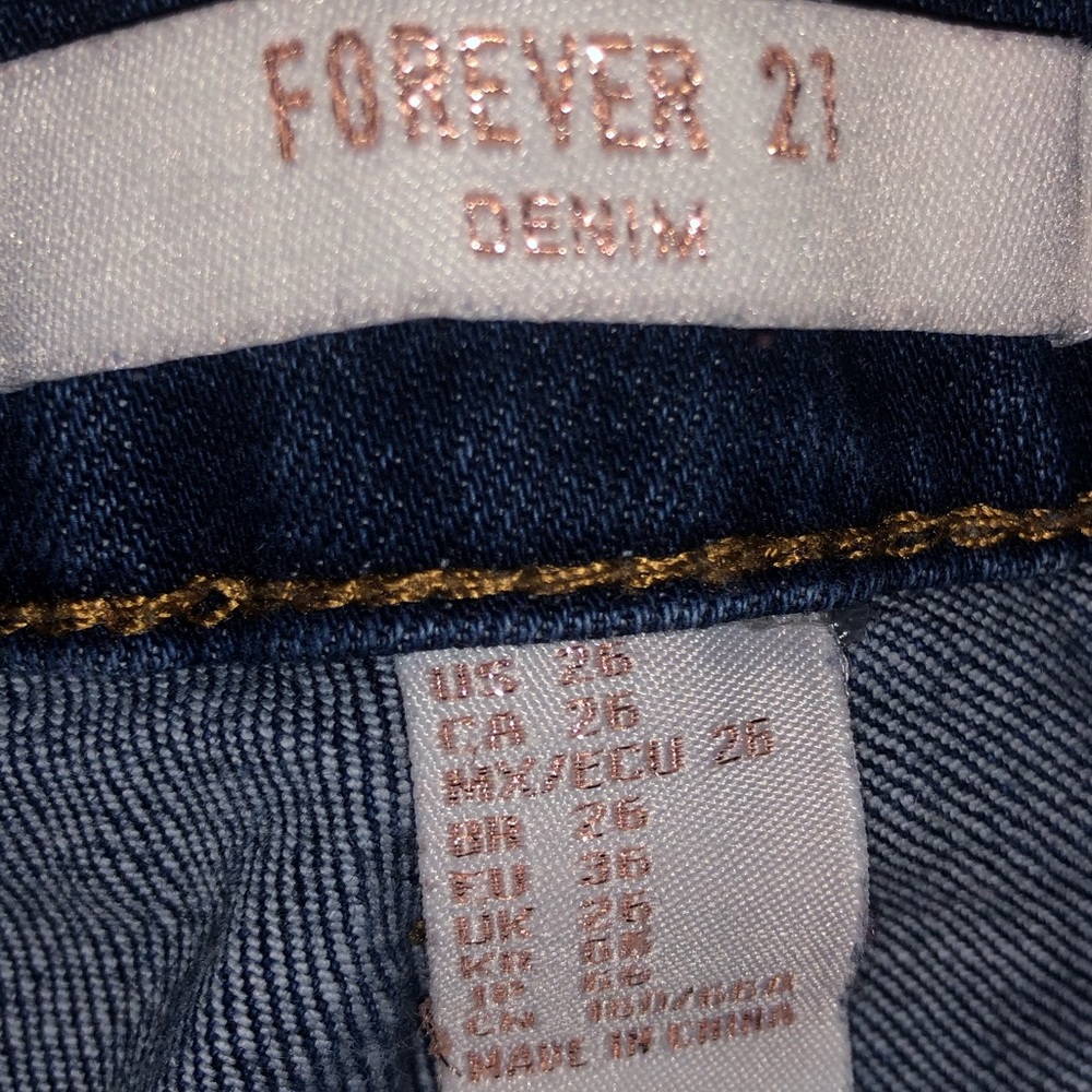 Forever 21 Jeans - Picture 2 of 3